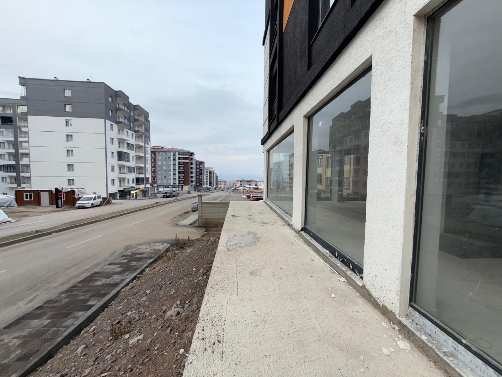 YILDIZKENT'TE SATILIK DÜKKKAN